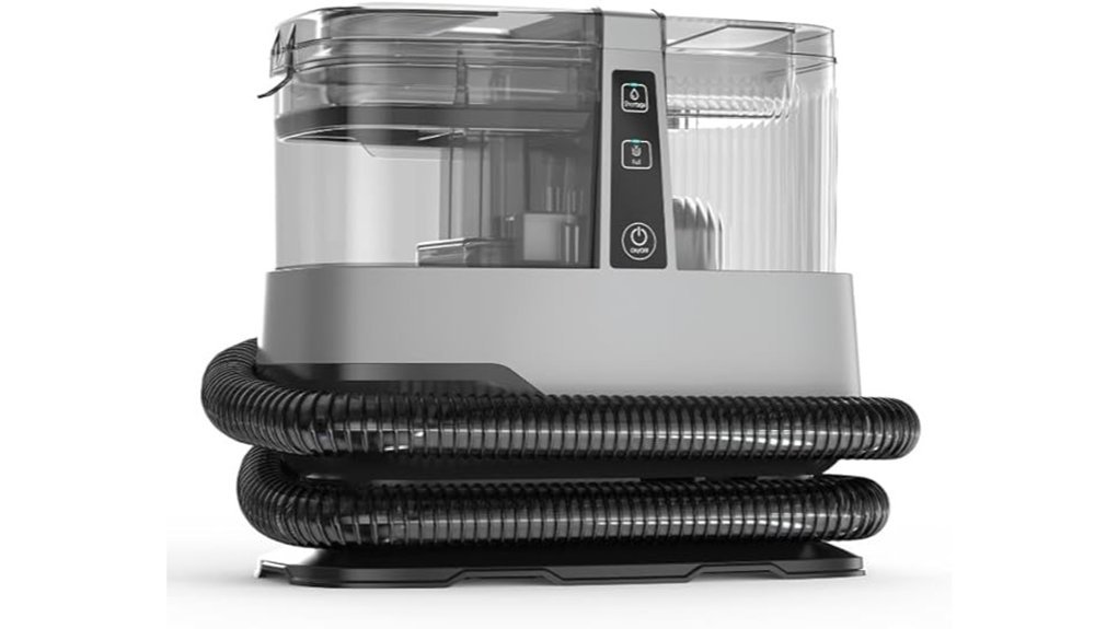 compact carpet cleaning device