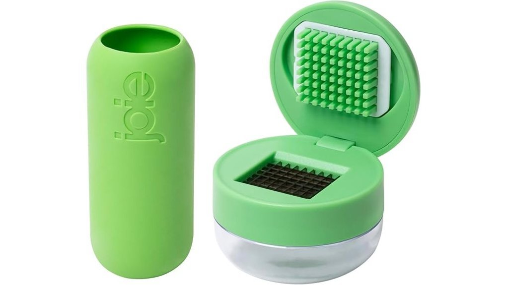 garlic press with storage