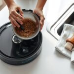 clean robot vacuum tank